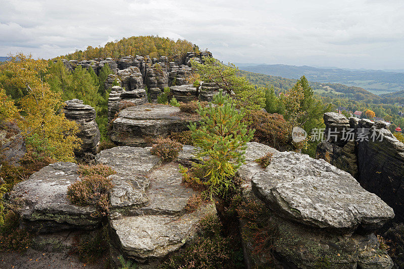 Sandstone rock formation Tiske steny (Tyssaer Wände) with natural labyrinth, popular tourist spot, Czech Republic
